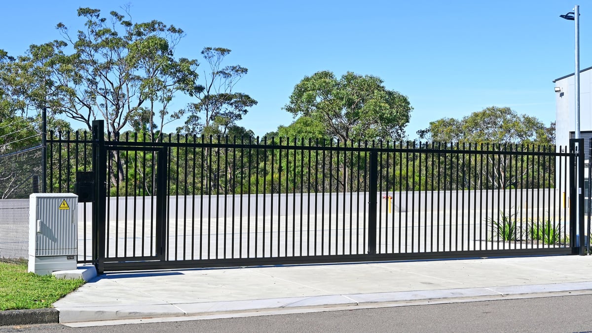Industrial style entrance gate